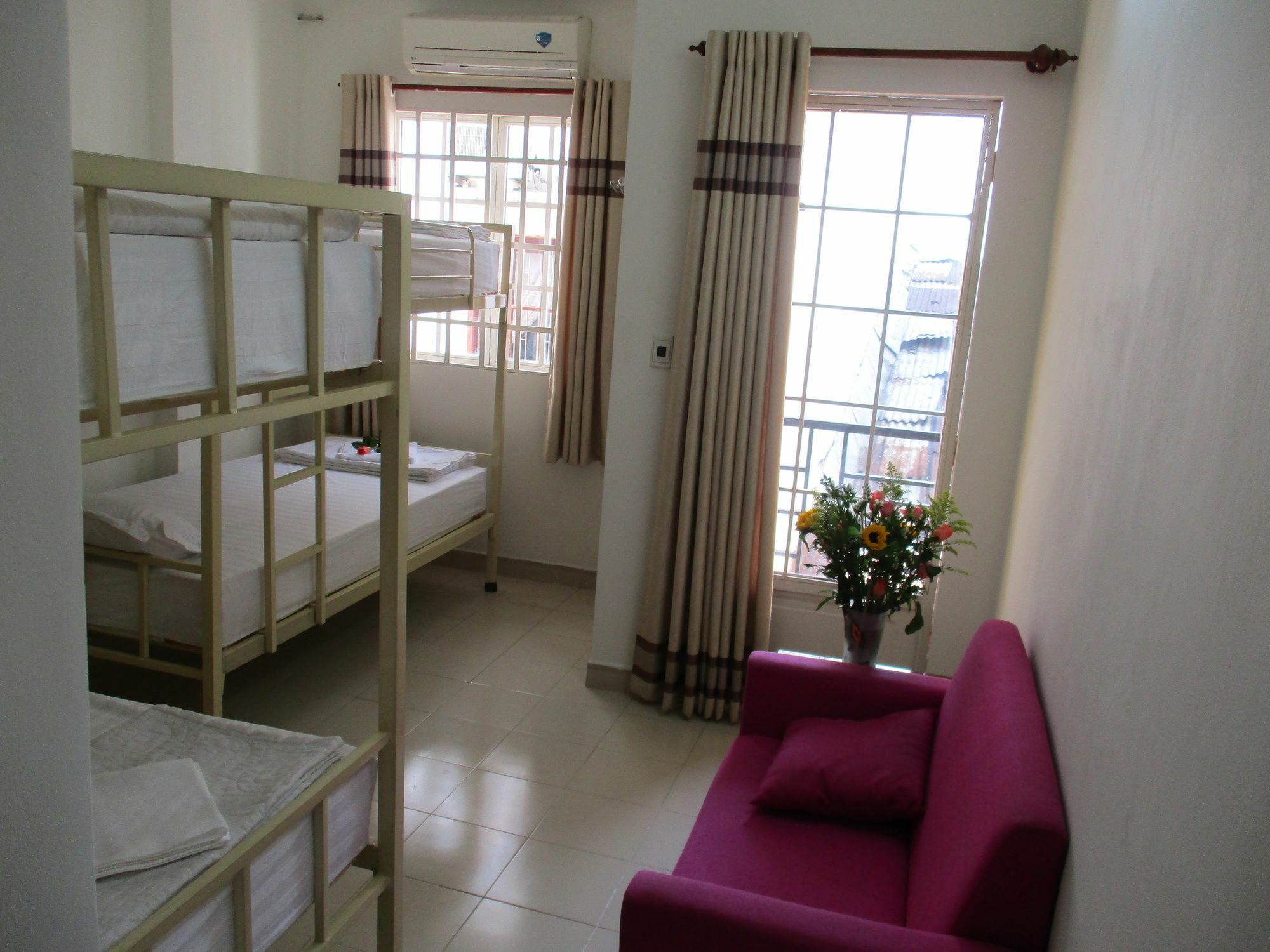 Saigon Smile Guesthouse Хошимін Екстер'єр фото